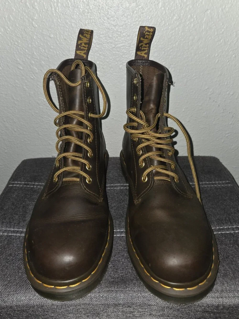 Dr. Martens Style-Lace-UP-Boots (Combat/Work Boots)
